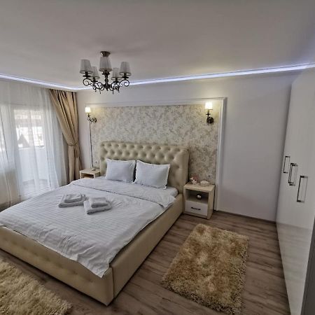 Apartament Gold Luxury Tîrgu Ocna المظهر الخارجي الصورة
